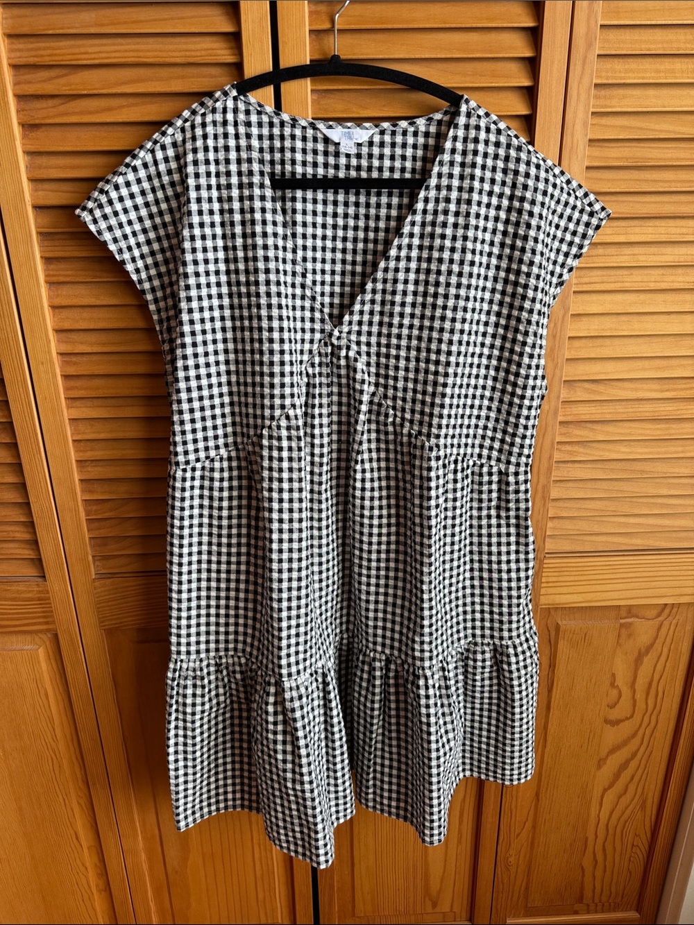 TIME and TRUE Black & White Gingham Tiered V-Neck Dress